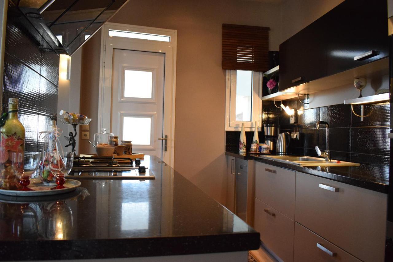 Five Stars In Trikala Apartment Екстериор снимка