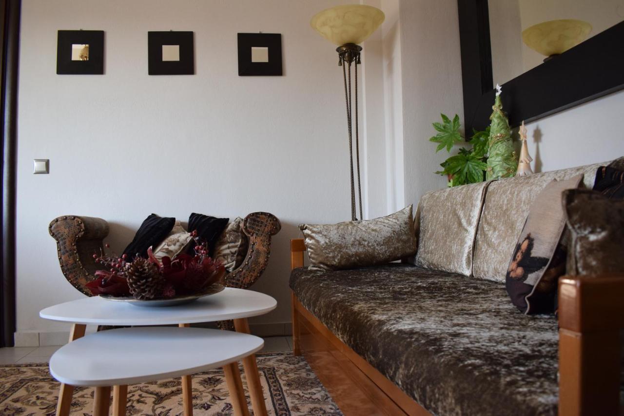 Five Stars In Trikala Apartment Екстериор снимка