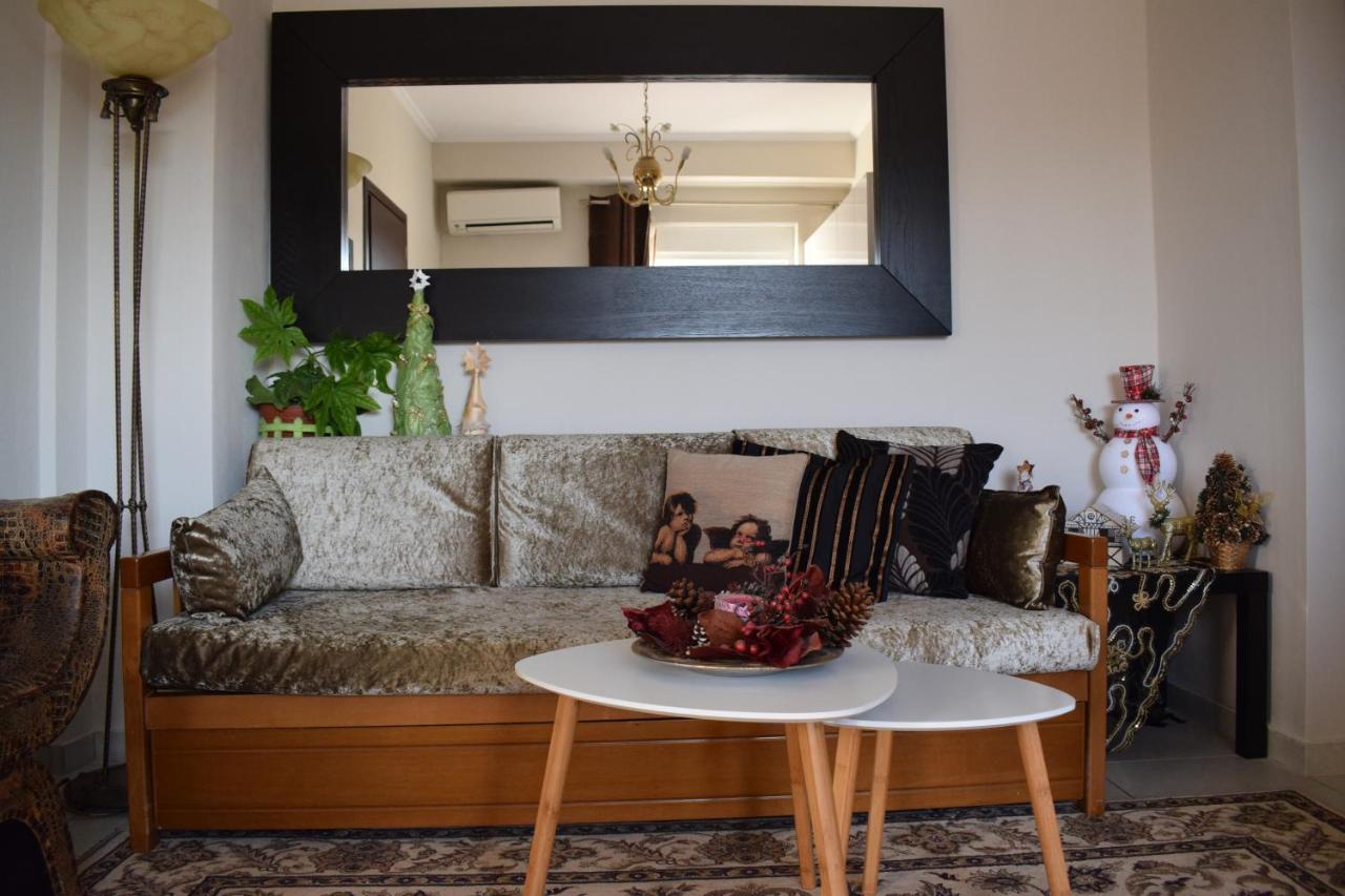 Five Stars In Trikala Apartment Екстериор снимка
