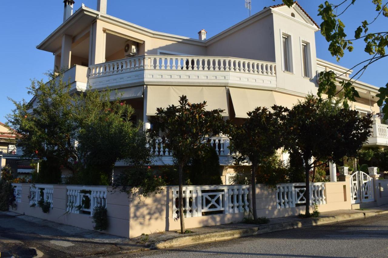 Five Stars In Trikala Apartment Екстериор снимка